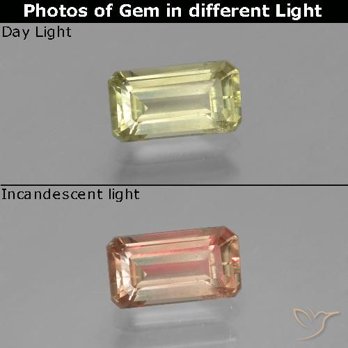 1.07ct Naturel Vert jaunâtre Diaspore Couleur Changeant, Taille émeraude, VS-SI