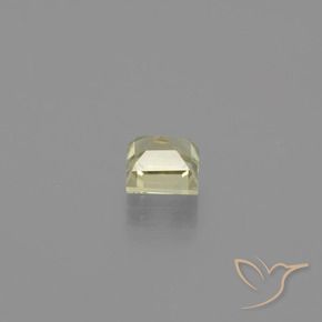 Diaspore Couleur Changeant Jaune très pâle naturelle Carré, 0.83 ct, VVS-VS