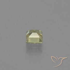 Diaspore Couleur Changeant Jaune clair naturelle Carré, 0.55 ct, VVS-VS
