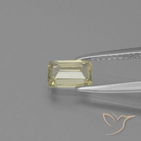 Diaspore Couleur Changeant Jaune clair naturelle Octogone / coupe Émeraude, 0.82 ct, VVS-VS