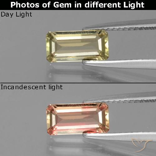 Diaspore Couleur Changeant Jaune chaud naturelle Taille émeraude, 1.13 ct, VVS-VS