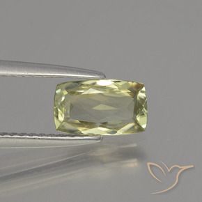 Diaspore Couleur Changeant Jaune doré clair naturelle Coupe coussin, 1.15 ct, VVS-VS