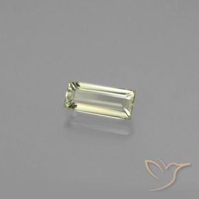 Diaspore Couleur Changeant Jaune très clair naturelle Baquette, 1.25 ct, VVS