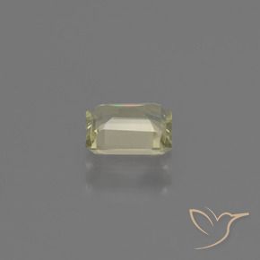 Diaspore Couleur Changeant Jaune pâle naturelle Octogone / coupe Émeraude, 0.65 ct, VS