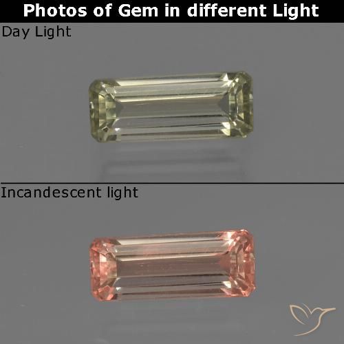 0.84ct Naturel Jaune pâle Diaspore Couleur Changeant, Taille émeraude, VS-SI