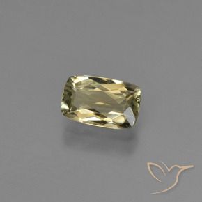 Diaspore Couleur Changeant Jaune moyen naturelle Coussin, 0.82 ct, VS