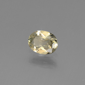 Diaspore à changement de couleur multicolore naturelle coupe ovale, 0,65 ct, VVS-VS