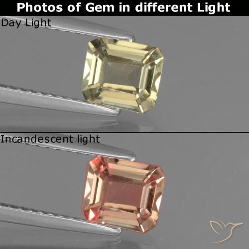 0.98ct Naturel Jaune doré très clair Diaspore Couleur Changeant, Taille émeraude, VS
