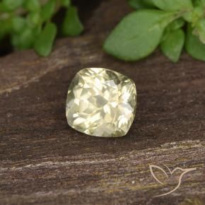 Diaspore Couleur Changeant Jaune clair naturelle Coussin, 0.60 ct, VS