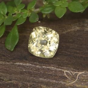 Diaspore Couleur Changeant Jaune clair naturelle Coussin, 0.78 ct, VS