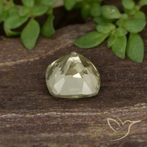 Diaspore Couleur Changeant Jaune très clair naturelle Coussin, 0.81 ct, VVS-VS