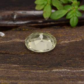 Diaspore à changement de couleur multicolore naturelle coupe ovale, 0,81 ct, VVS-VS
