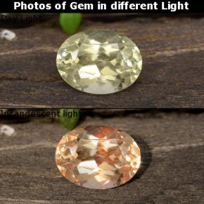 Diaspore à changement de couleur jaune naturelle coupe ovale, 0,95 ct, VS
