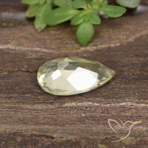 Diaspore Couleur Changeant Jaune très clair naturelle En forme de poire, 0.80 ct, VVS-VS
