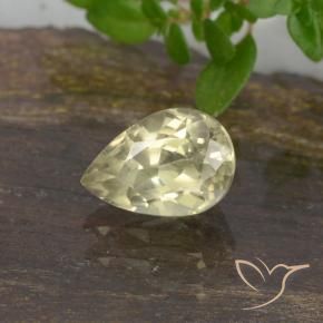 Diaspore Couleur Changeant Jaune clair naturelle En forme de poire, 0.69 ct, VVS-VS