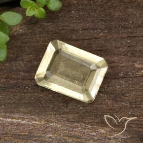 Diaspore Couleur Changeant Jaune clair naturelle Octogone / coupe Émeraude, 0.85 ct, VVS-VS