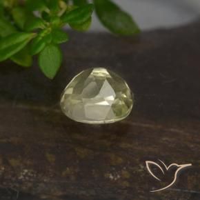 Diaspore Couleur Changeant Jaune très pâle naturelle ovale, 0.80 ct, VVS-VS