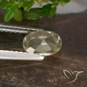 Diaspore Couleur Changeant Jaune très clair naturelle ovale, 0.66 ct, VVS-VS