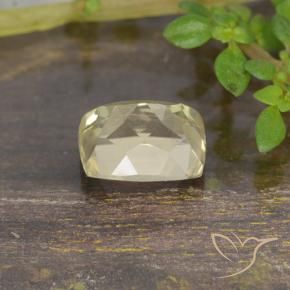 Diaspore Couleur Changeant Jaune très clair naturelle Coussin, 0.92 ct, VVS-VS
