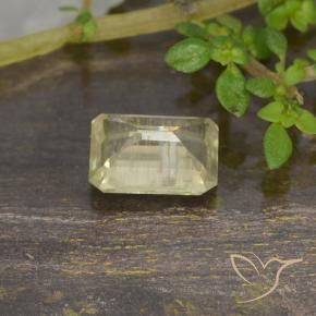 Diaspore Couleur Changeant Jaune très clair naturelle Octogone / coupe Émeraude, 0.85 ct, VS