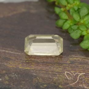 Diaspore Couleur Changeant Jaune clair naturelle Octogone / coupe Émeraude, 0.69 ct, VS