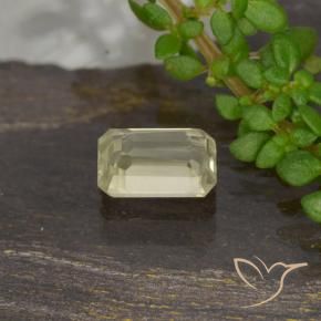 Diaspore Couleur Changeant Beige jaune naturelle Octogone / coupe Émeraude, 0.53 ct, VVS-VS