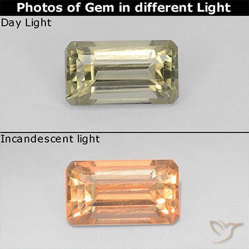 0.91ct Naturel Jaune clair Diaspore Couleur Changeant, Taille émeraude, VS
