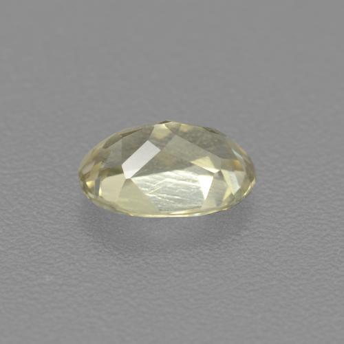 Diaspore à changement de couleur jaune naturelle coupe ovale, 0,54 ct, VS