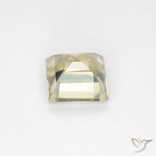 Diaspore Couleur Changeant Jaune pâle naturelle Carré, 0.74 ct, VS
