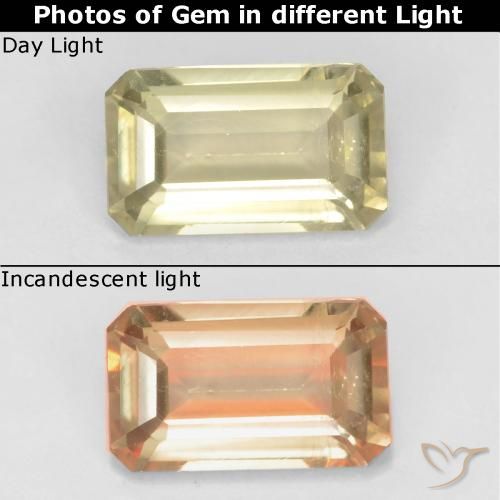 Diaspore Couleur Changeant Jaune très pâle naturelle Octogone / coupe Émeraude, 0.90 ct, VS