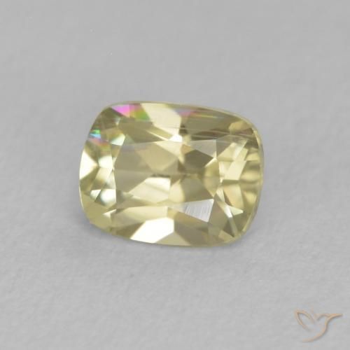 Diaspore Couleur Changeant Jaune clair naturelle Coussin, 0.66 ct, VS