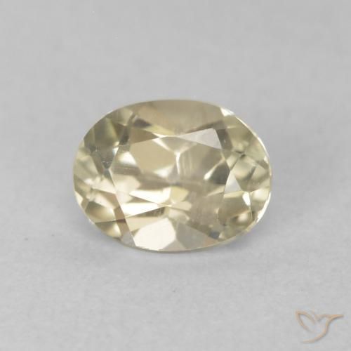 Diaspore Couleur Changeant Jaune moelleux naturelle ovale, 0.53 ct, VVS-VS