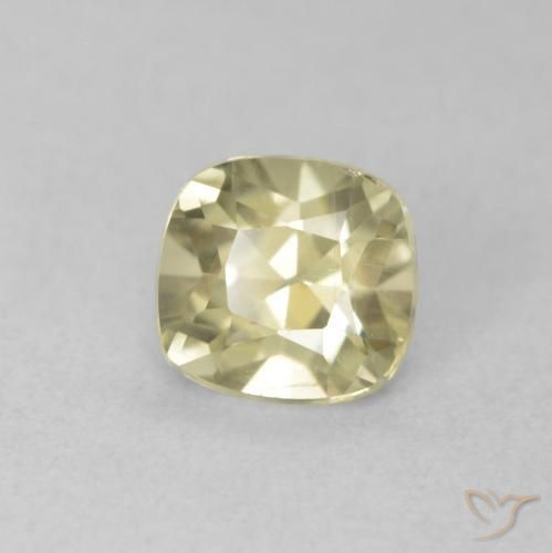 Diaspore Couleur Changeant Jaune clair naturelle Coussin, 0.76 ct, VVS-VS