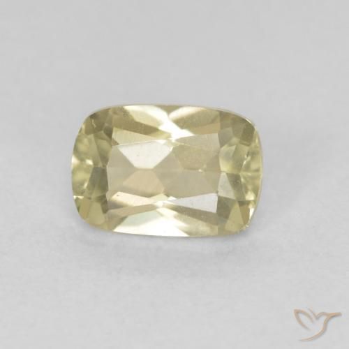 Diaspore Couleur Changeant Jaune clair naturelle Coussin, 0.74 ct, VVS-VS
