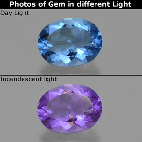 Fluorite avec changement de couleur Bleu marine foncé naturelle Coupe ovale, 20.59 ct, VS