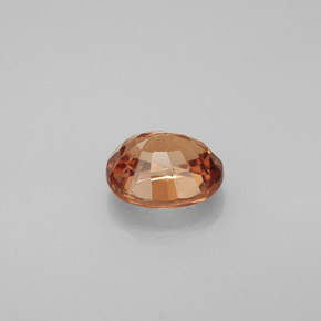 Grenat à changement de couleur multicolore naturelle coupe ovale, 1,47 ct, VVS-VS