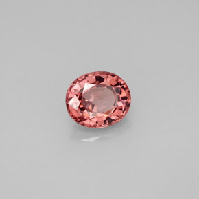 Grenat Couleur Changeant Rose à Orange naturelle Coupe ovale, 1.31 ct, VVS-VS