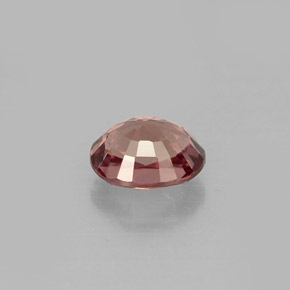 Grenat Couleur Changeant Rose à Orange Rouge naturelle Coupe ovale, 0.75 ct, VS