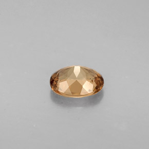 Grenat à changement de couleur multicolore naturelle coupe ovale, 0,64 ct, VVS-VS