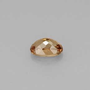 Grenat à changement de couleur multicolore naturelle coupe ovale, 0,66 ct, VVS-VS