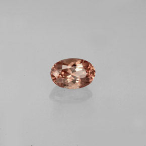 Grenat à changement de couleur multicolore naturelle coupe ovale, 0,70 ct, VVS-VS