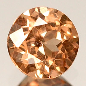 Grenat à changement de couleur  naturelle coupe roude, 0,45 ct, VS