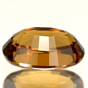 Grenat Couleur Changeant Orange naturelle Coupe ovale, 0.65 ct, VVS-VS