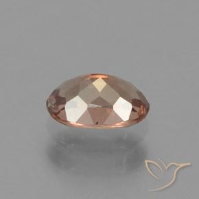 Grenat à changement de couleur marron naturelle coupe ovale, 0,67 ct, VS