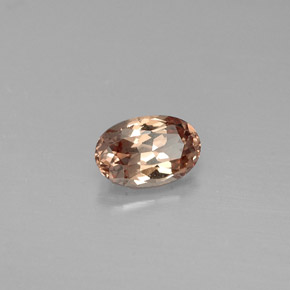 Grenat à changement de couleur multicolore naturelle coupe ovale, 0,61 ct, VVS-VS