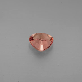 Grenat Couleur Changeant Rose à Rose Rouge naturelle Trillion, 0.88 ct, VS