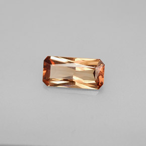 Grenat à changement de couleur multicolore naturelle taille émeraude, 1,26 ct, VS