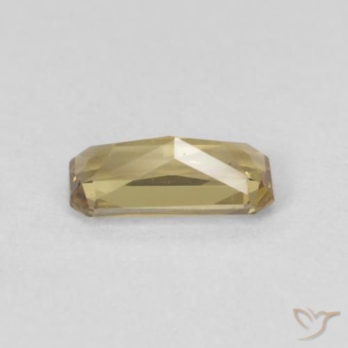 Grenat à changement de couleur jaune naturelle taille émeraude, 0,67 ct, VS