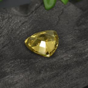 Grenat à changement de couleur doré naturelle trillion, 0,64 ct, VS