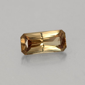 Grenat à changement de couleur multicolore naturelle taille émeraude, 0,73 ct, VS